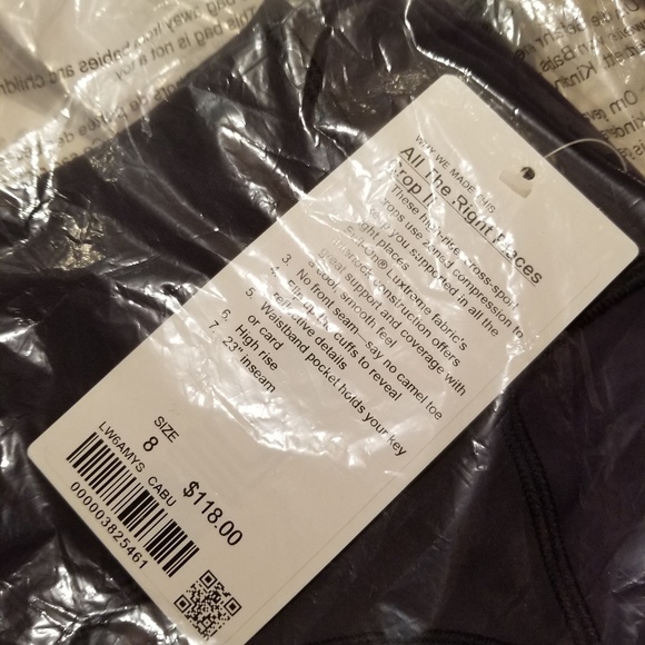 New Lululemon All The Right Places - Picture 6 of 6